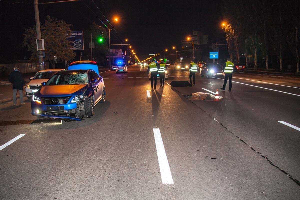 На Победе водитель Toyota Camry сбил насмерть мужчину 6