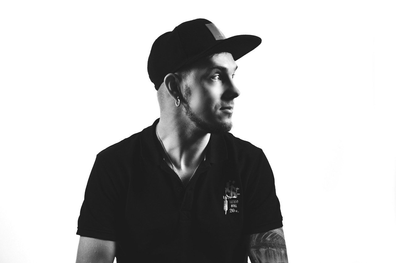 В честь Дня татуировщика: 5 лучших мастеров Днепра 5