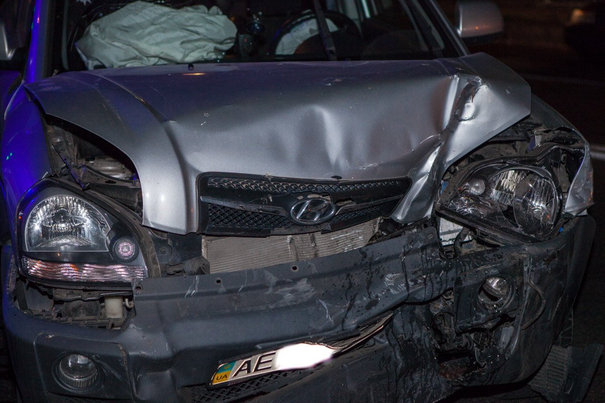 ДТП на Макарова: пострадала беременная женщина с ребенком 8