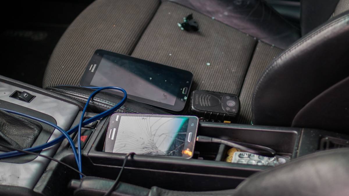 На левом берегу Днепра задержали водителя, находившегося в розыске 1