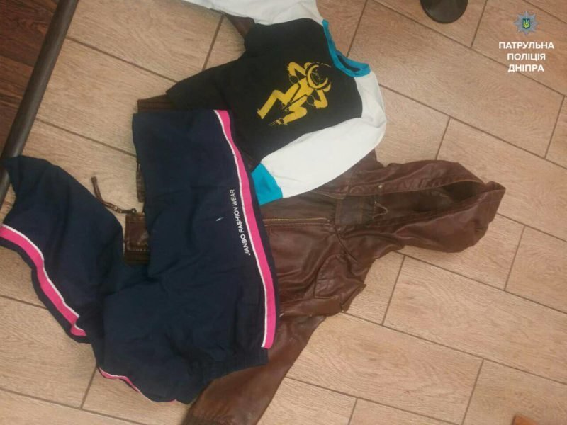 В Днепре задержали мошенников, которые орудовали в Интернете 2