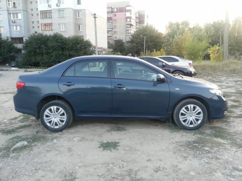 На жилмассиве Победа угнали автомобиль Toyota 2