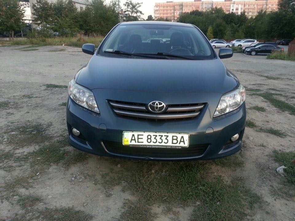 На жилмассиве Победа угнали автомобиль Toyota 3