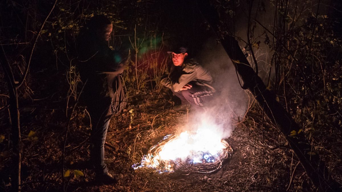 На жилмассиве Победа "на горячем" задержали воров кабеля 1