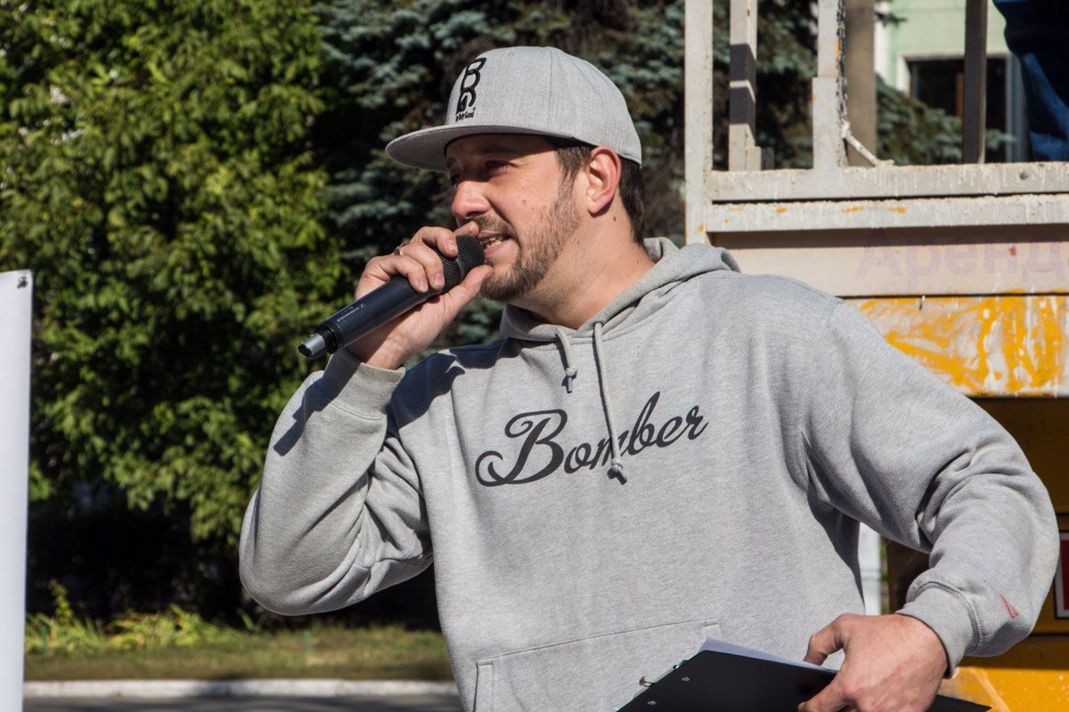 Летающие яйца в Днепре: как прошел Red Bull Gravity Challenge 2