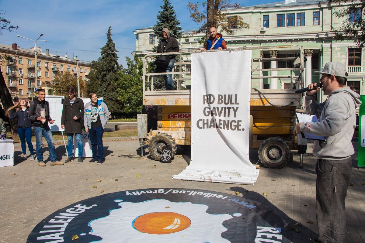 Летающие яйца в Днепре: как прошел Red Bull Gravity Challenge 3