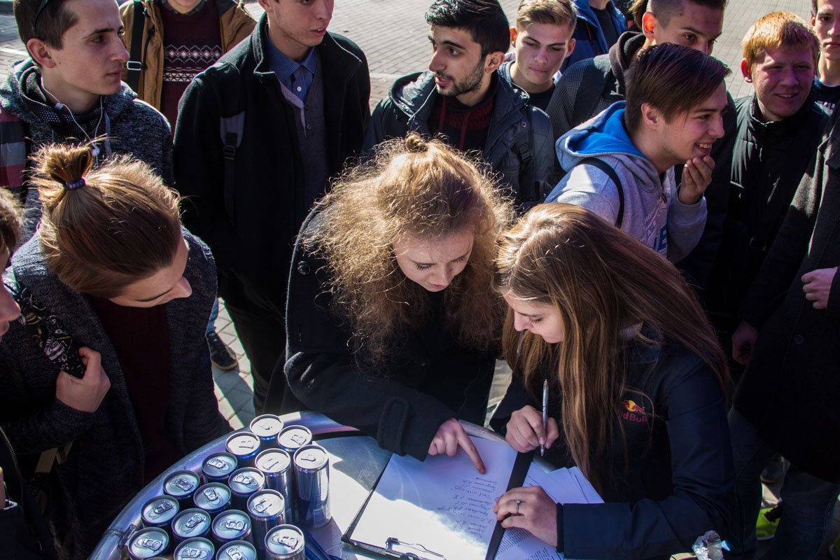 Летающие яйца в Днепре: как прошел Red Bull Gravity Challenge 4