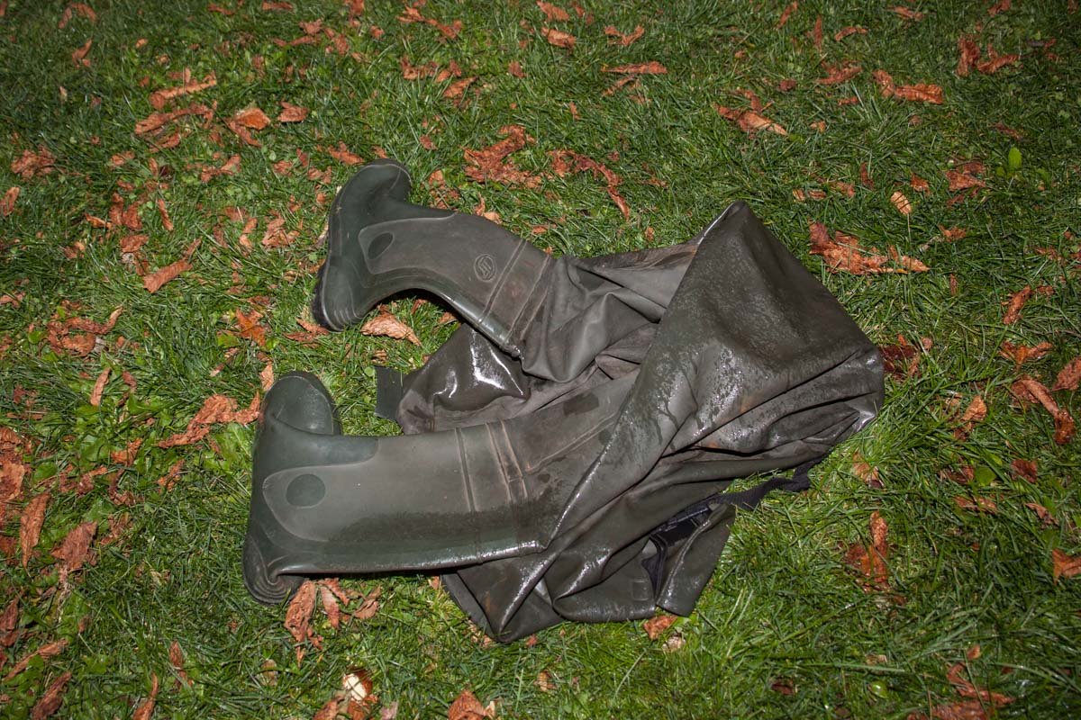 Под Новым мостом пытались украсть кабель: центр может остаться без связи 3