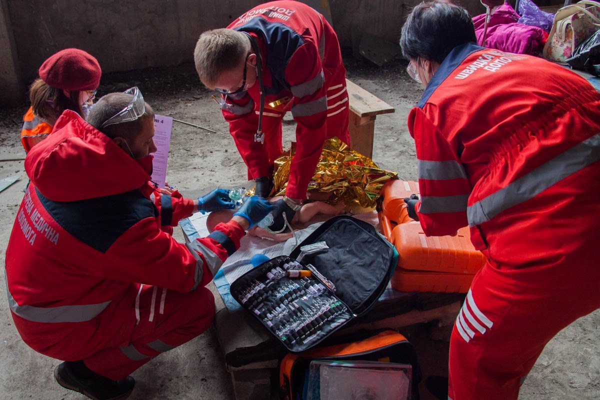 Полиция и 12 бригад "скорой помощи": что происходило в Приднепровске 4