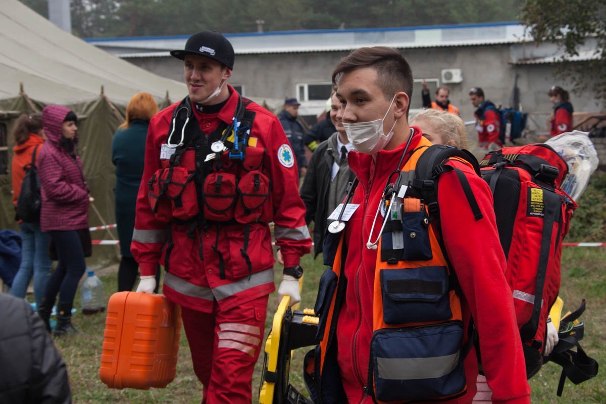 Полиция и 12 бригад "скорой помощи": что происходило в Приднепровске 10