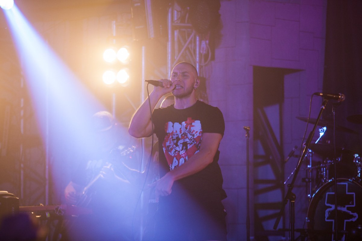 В Днепре Brutto показали настоящий панк-рок: как это было 8