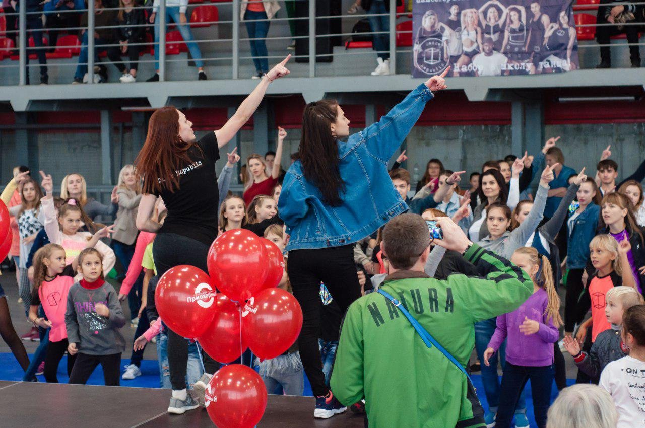 Танцы до упаду: в Днепре прошло танцевальное шоу Dance Republic 2017 6