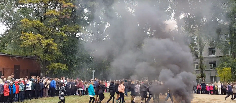 В Днепре из школы эвакуировали 400 детей: подробности 1