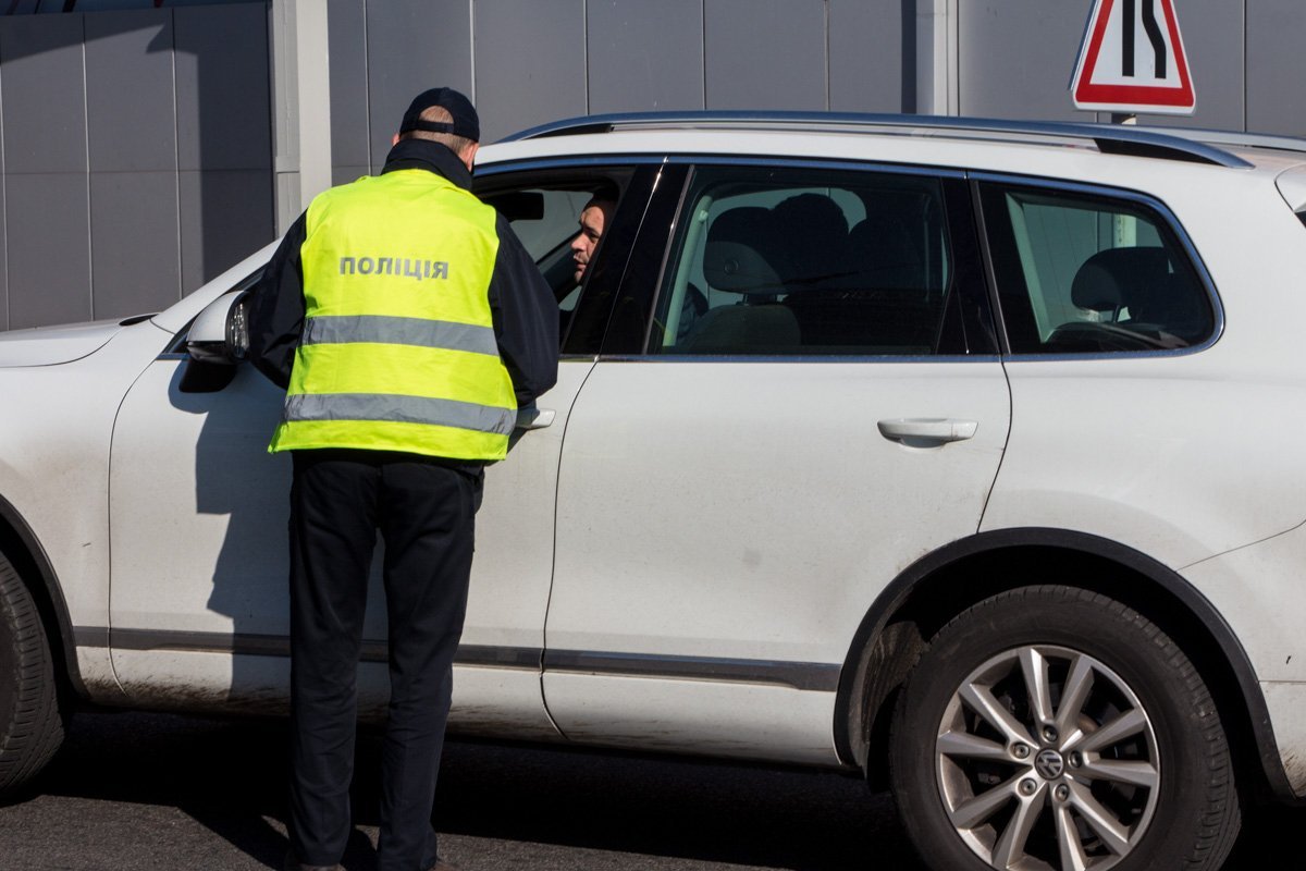 Как полиция и Муниципальная варта совместно патрулируют Новый мост 2