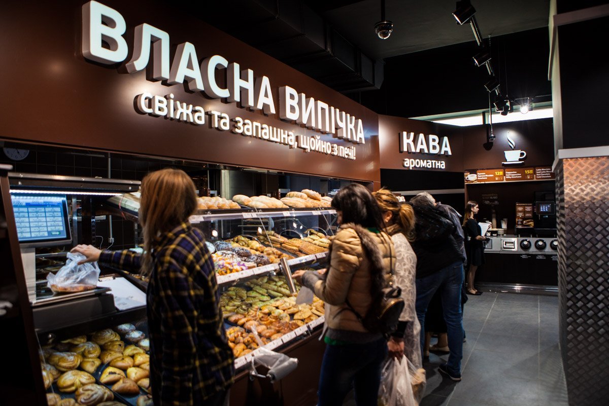 На проспекте Поля открылся новый «элитный» АТБ: ревизия супермаркета 8