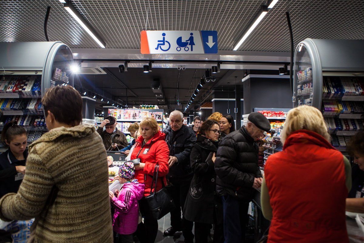 На проспекте Поля открылся новый «элитный» АТБ: ревизия супермаркета 14