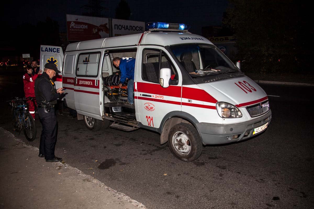 Возле «Каравана» ВАЗ-21099 сбил велосипедиста и скрылся 4