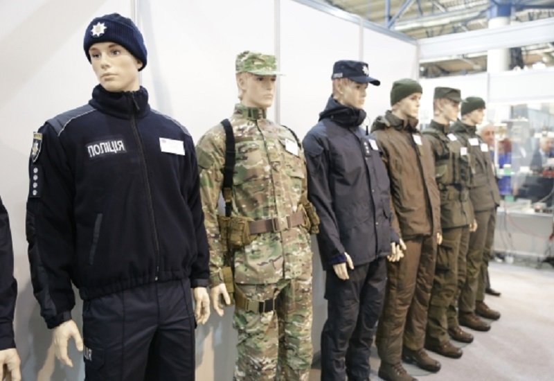 У Нацполиции Украины будет новая форма и современное оружие 1