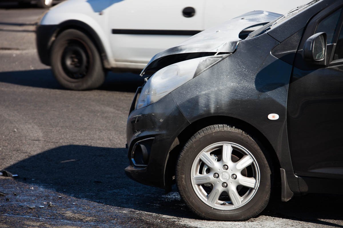 ДТП на Александра Гальченко: от столкновения с Renault загорелся Ravon 6