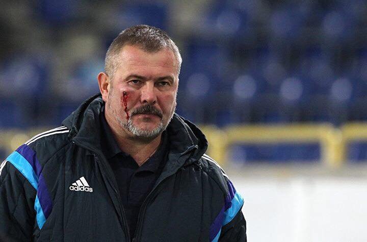 Ультрас "Днепра" побили президента СК "Днепр-1" Юрия Березу и болельщиков клуба 6