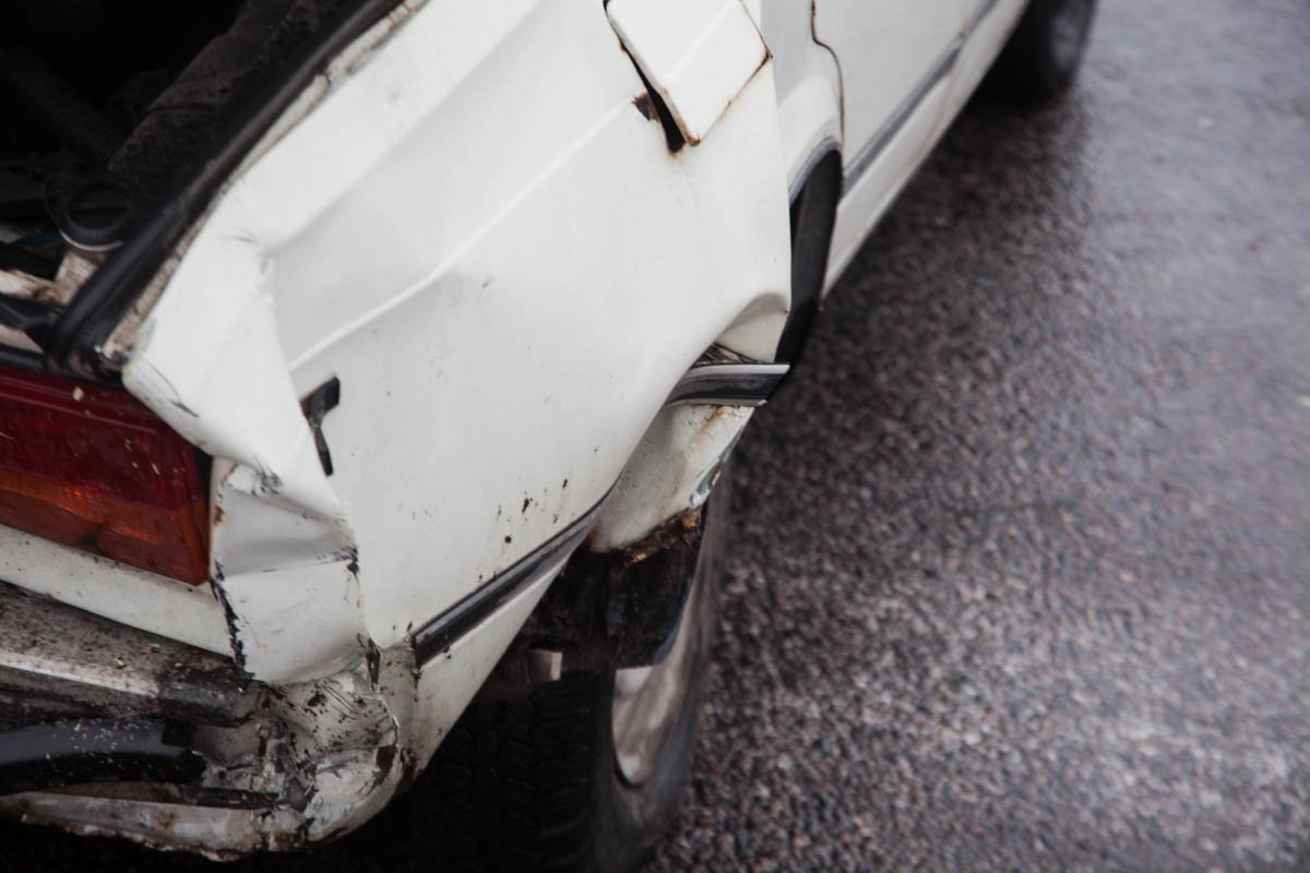 Тройное ДТП на Набережной Заводской: столкнулись Mazda, Daewoo и ВАЗ 4