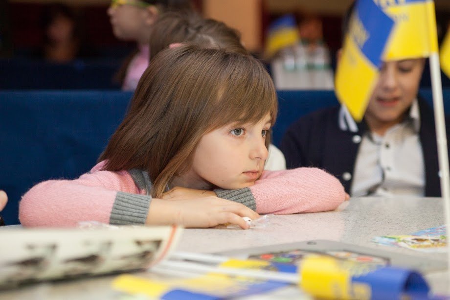 Відомі шеф-кухарі світу провели кулінарний майстер-клас для дітей бійців АТО 9