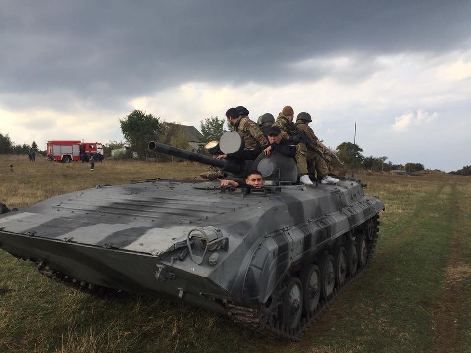 Жителей Игрени испугала военная техника: что происходит на жилмассиве 4