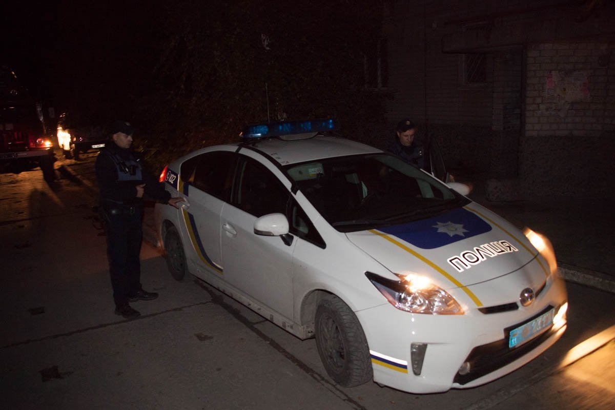 Пожар в многоэтажке на Янтарной: есть пострадавшие 8
