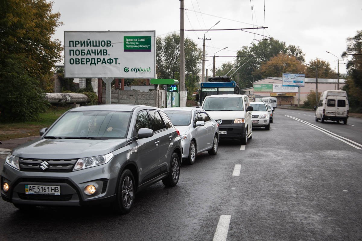 На Марии Лисиченко столкнулись Volkswagen и Mitsubishi: пострадали женщина с ребенком 8