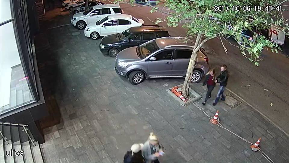 Машины вместо груш: как "развлекается" молодежь Днепра 2