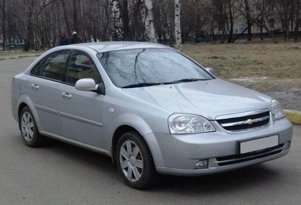 В Днепре ищут свидетелей ДТП на площади Единства, в котором пострадал 20-летний парень 1