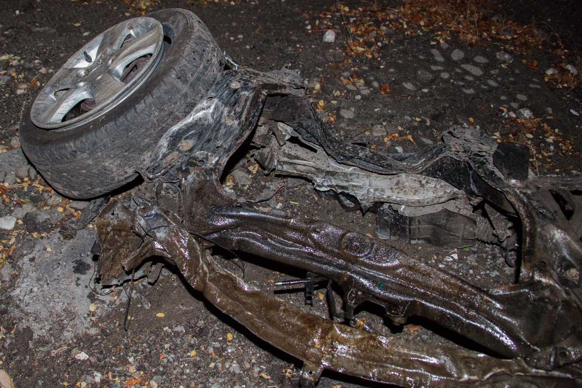 Погоня и ДТП на Запорожском шоссе: Honda вылетела с дороги 7