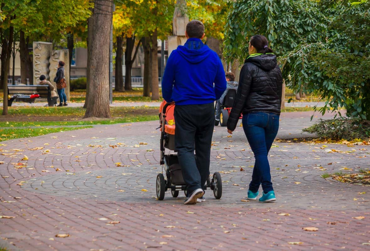 Яркие краски в пасмурный день: как жители Днепра провели праздничные выходные 5