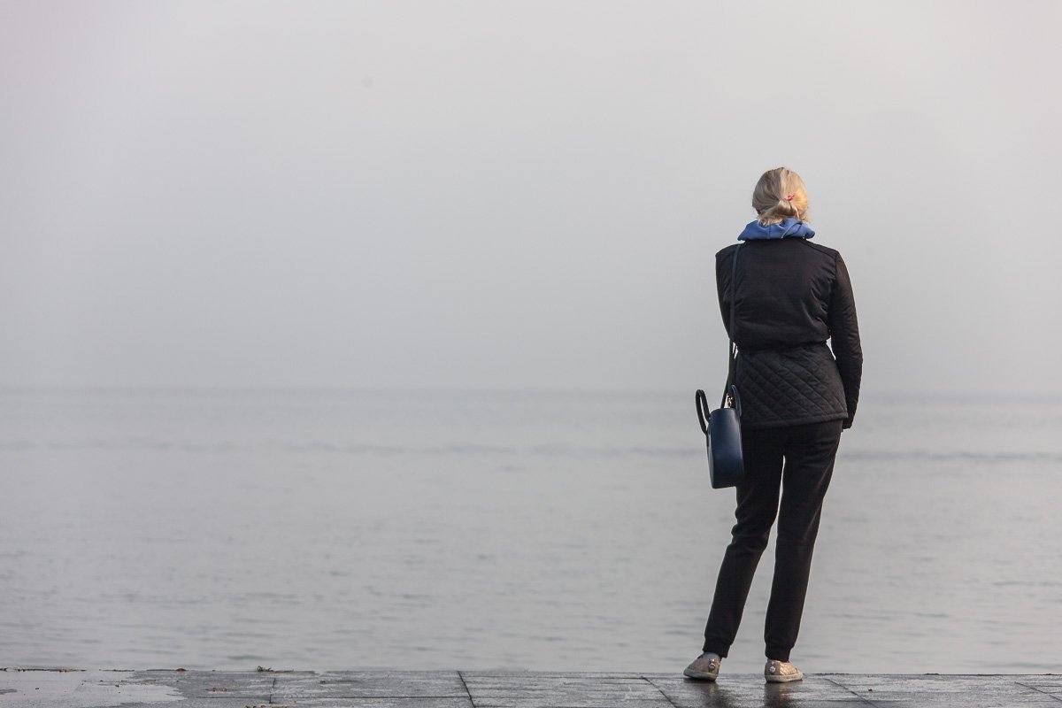 Необычная погода: Днепр окунулся в туман 5