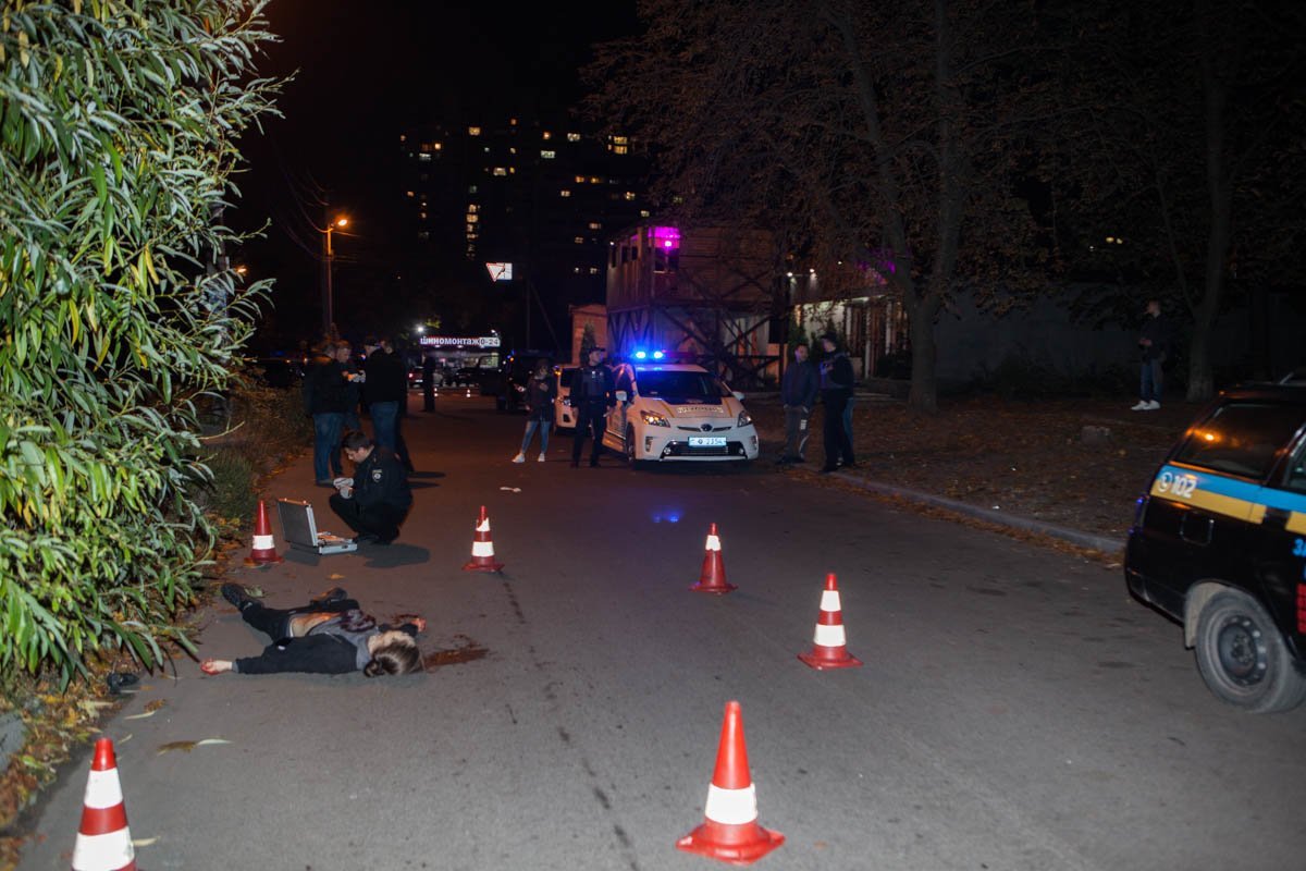 В Днепре на улице Юрия Савченко обнаружили труп парня 2