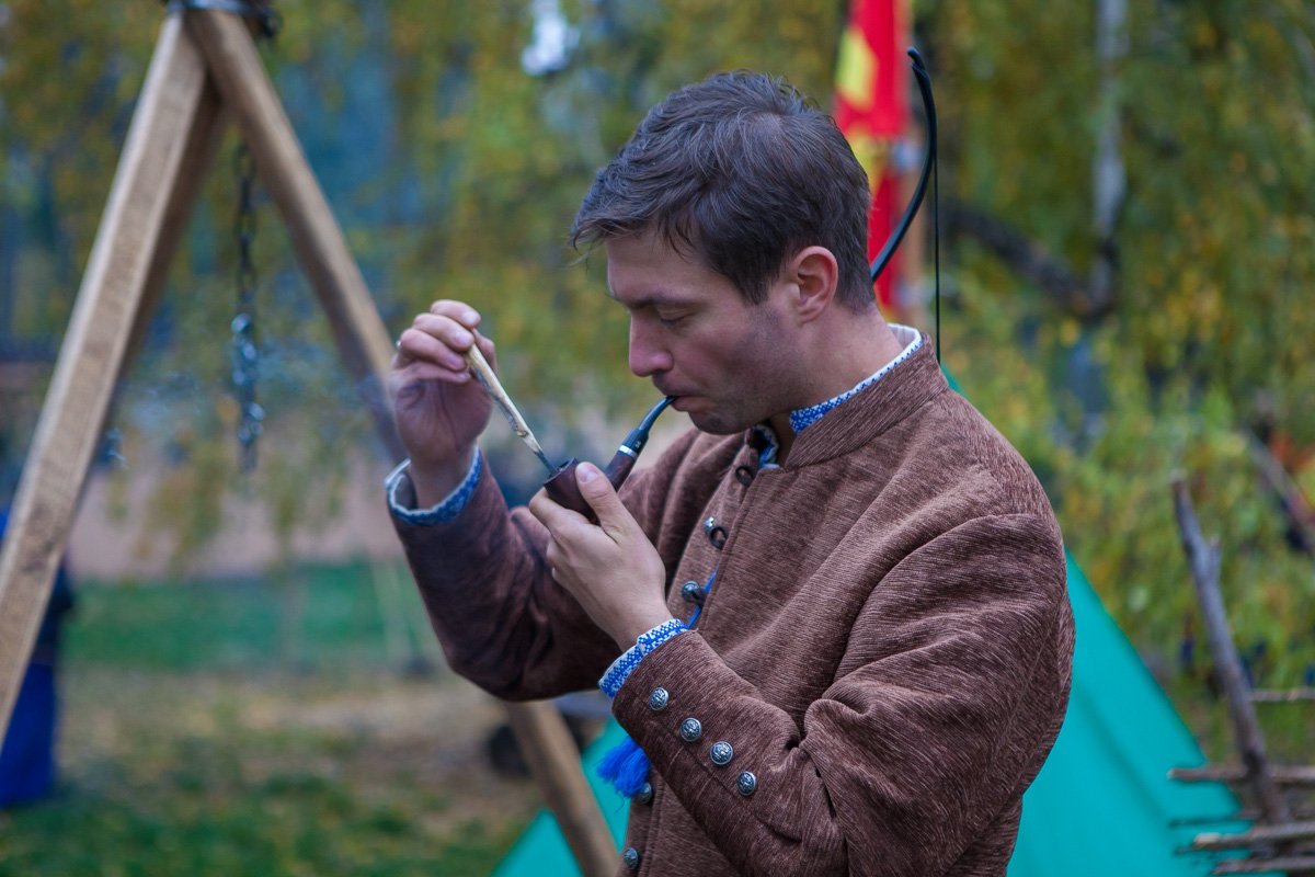 На левобережье Днепра метали ножи и ели «кораблики»: как прошел фестиваль «Лютий фест» 6