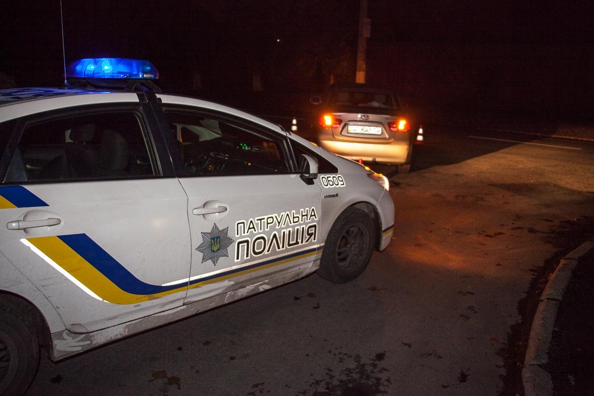 На Кротова автомобиль Hyundai сбил 60-летнюю женщину 3