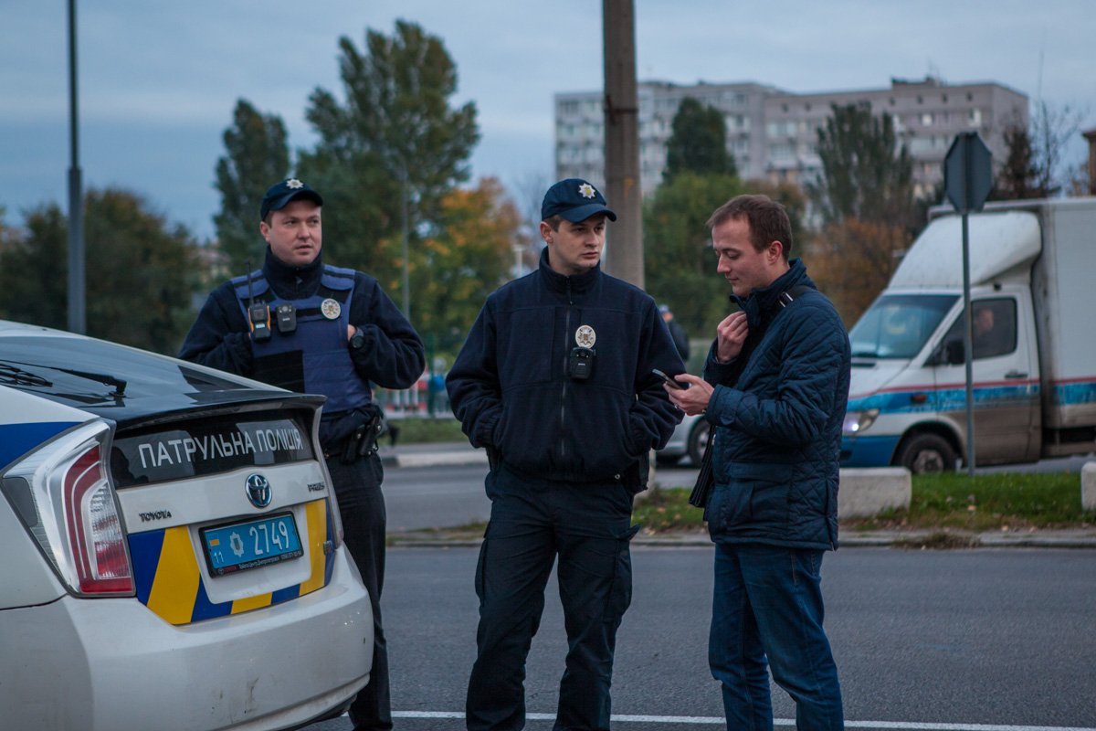 На Новом мосту прошла мирная "профилактическая" акция 1