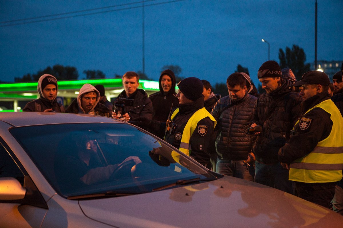 На Новом мосту прошла мирная "профилактическая" акция 5