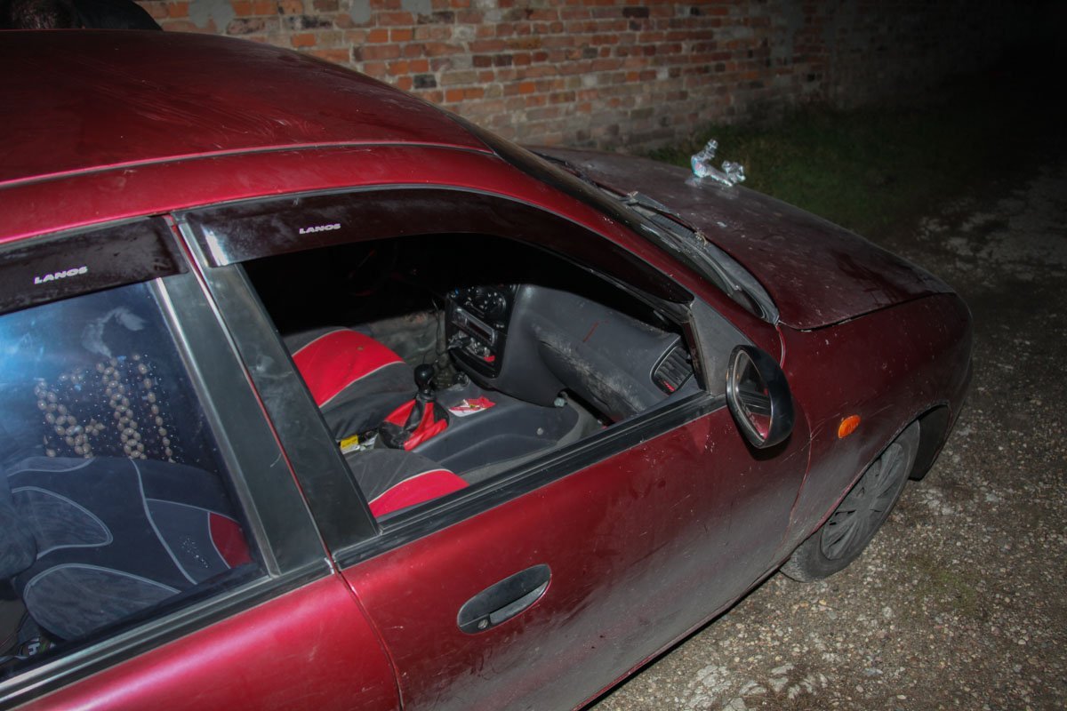 Таксист помог патрульным найти угнанный Daewoo Lanos 4