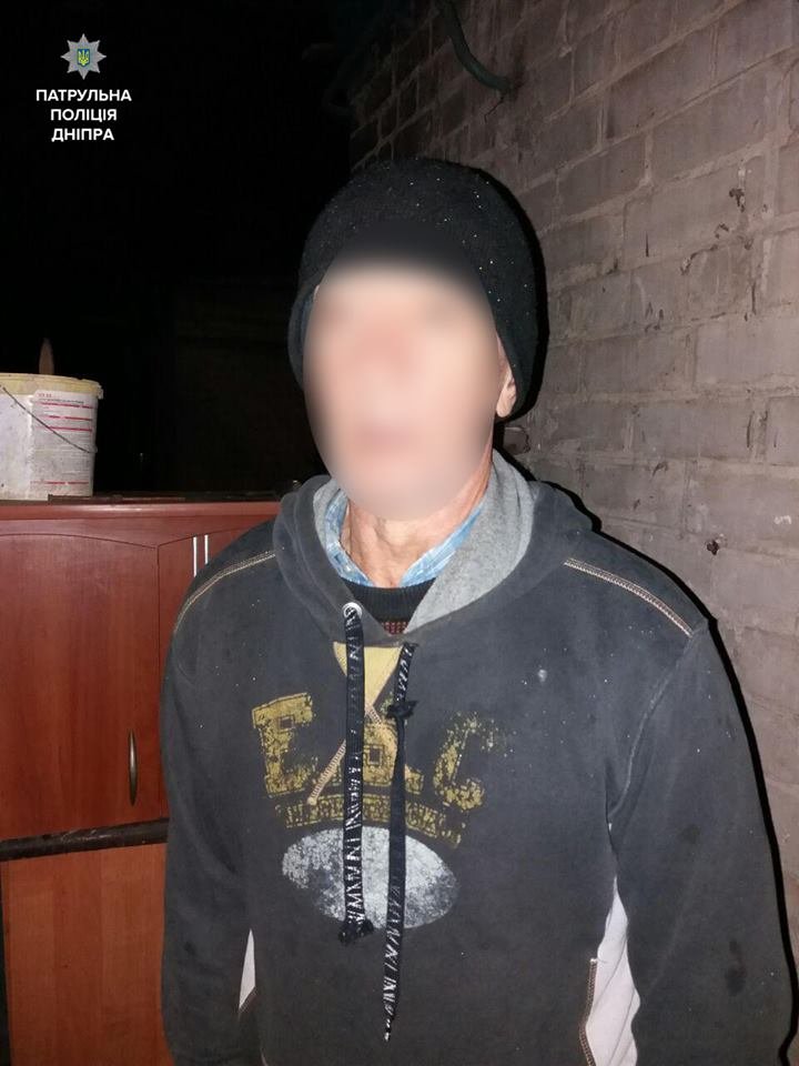 В Днепре полиция задержала воров кабеля "на горячем" 3
