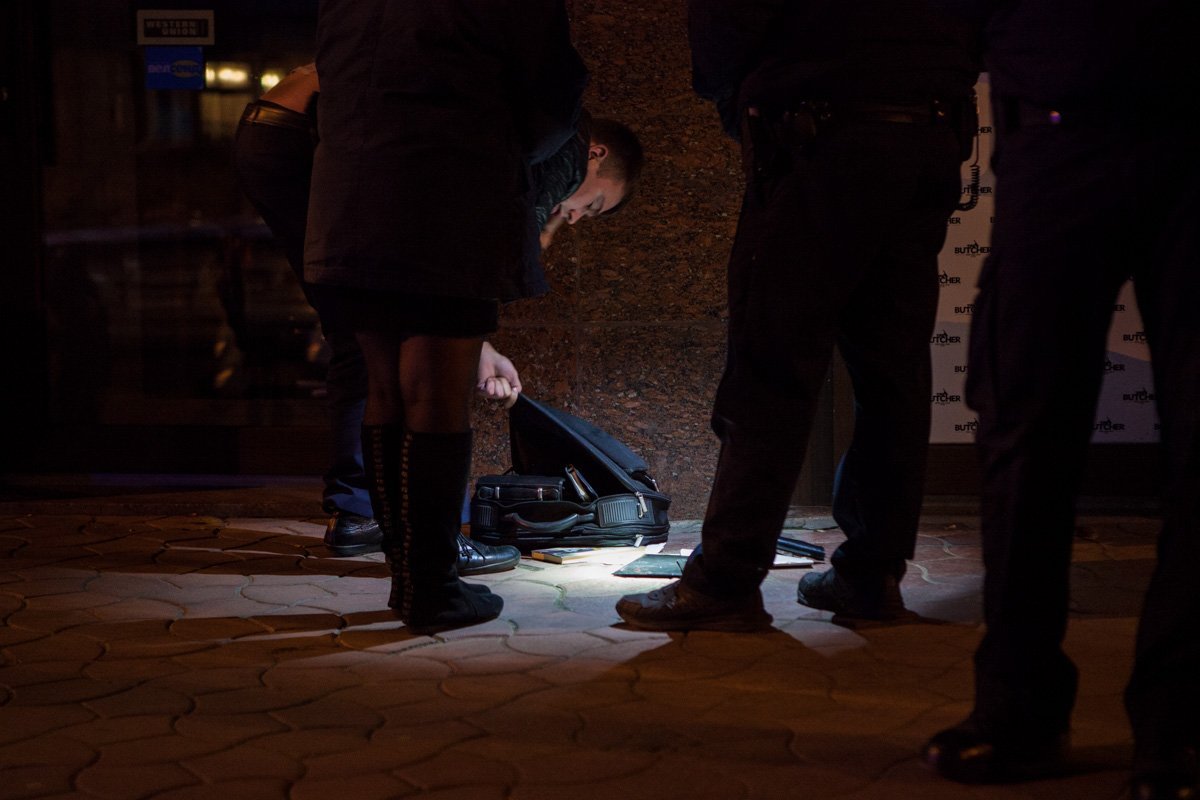 В центре Днепра полиция оградила банк: узнай подробности 4