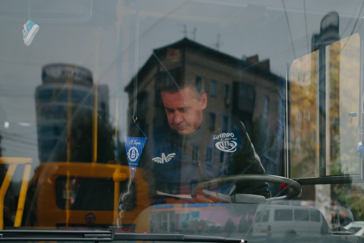 В Днепре показали, в какой форме будут работать водители маршруток 1