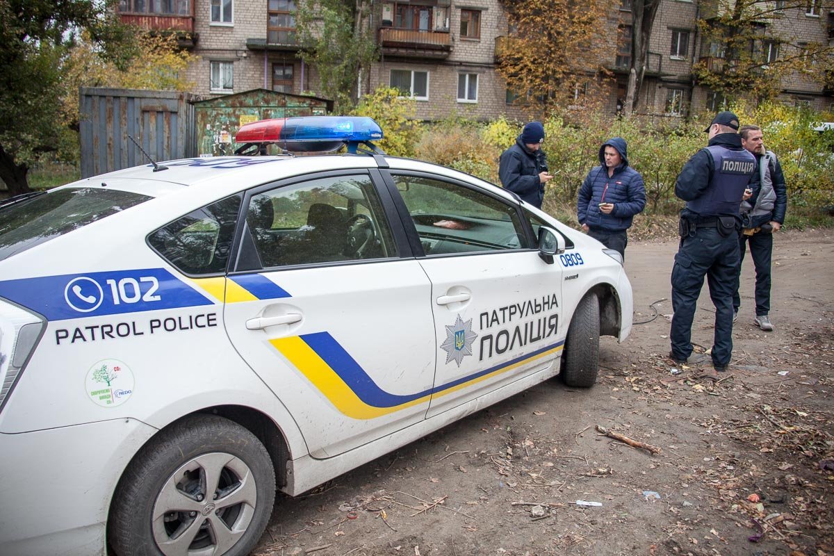 В Приднепровске рядом со школой нашли снаряд 3