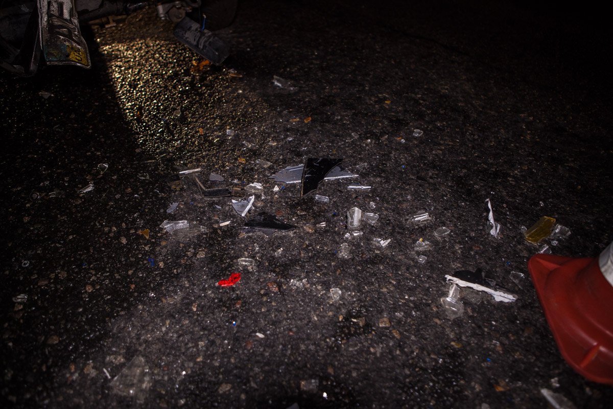 На Криворожском шоссе столкнулись Lada и Fiat: пострадал мужчина 2