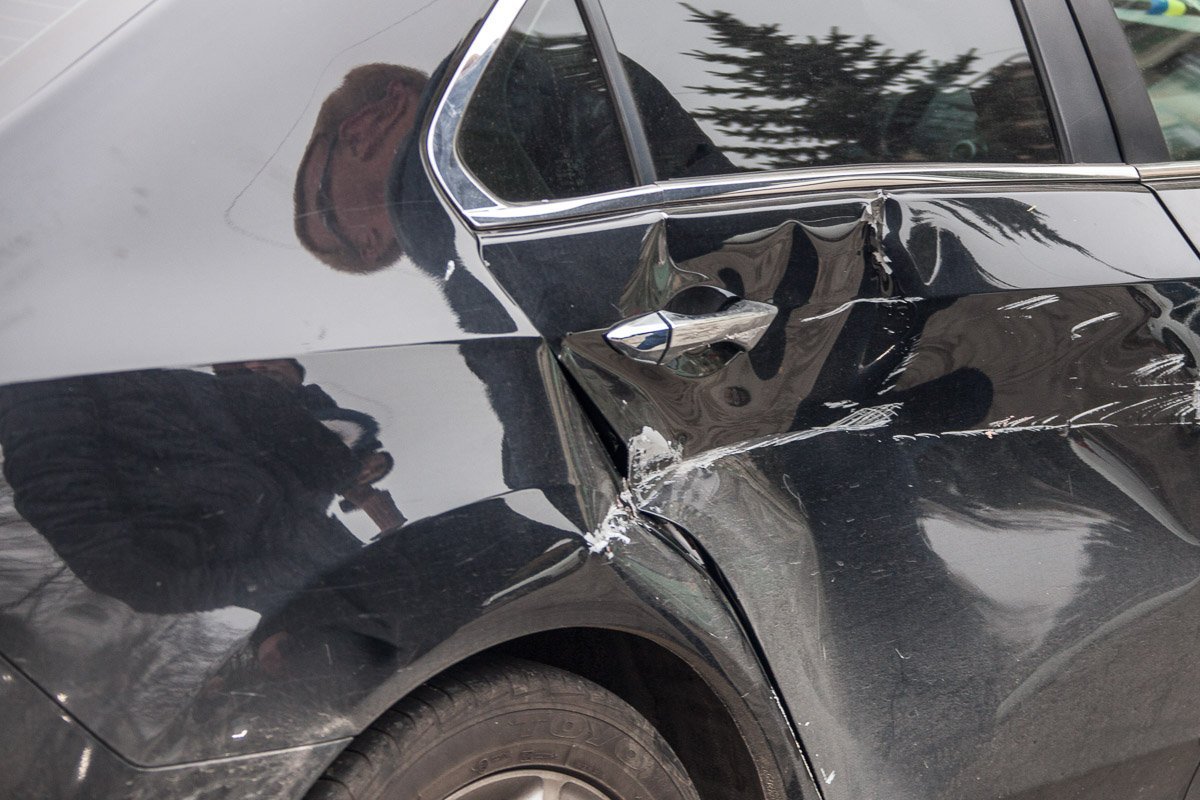 На Шмидта столкнулись трамвай, Honda и «Жигули»: образовалась пробка 4