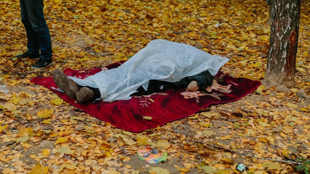 На Тополе нашли труп: рядом лежал флакон боярышника 1