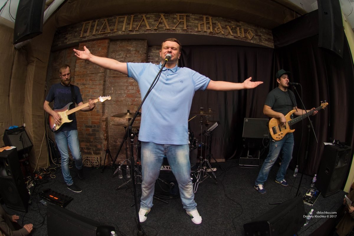 В Днепр с бесплатным концертом приехали Тартак и немецкая группа Die Sonne 4