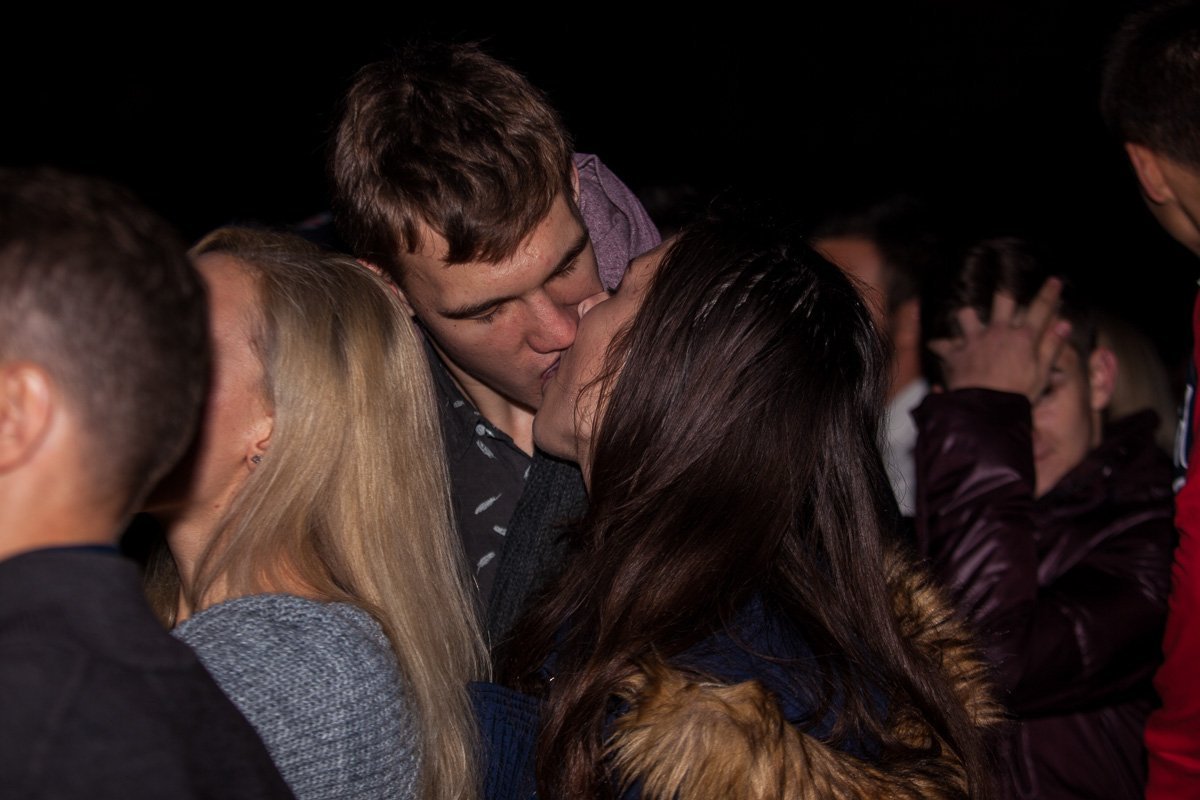 Концерт Jah Khalib: как молодой певец "зажег" в Днепре 5