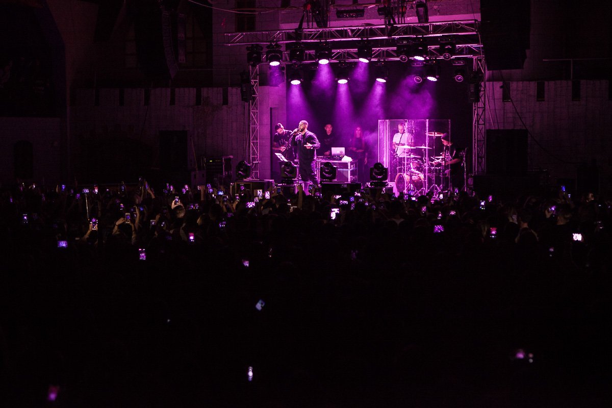 Концерт Jah Khalib: как молодой певец "зажег" в Днепре 14